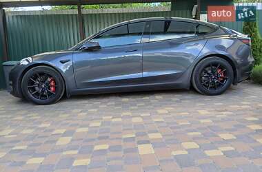 Седан Tesla Model 3 2019 в 