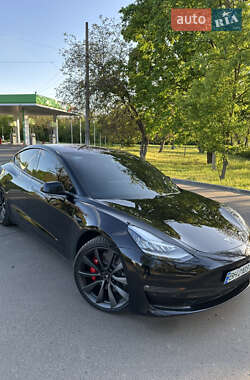 Седан Tesla Model 3 2018 в Одессе