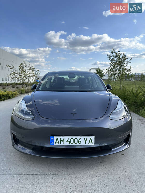 Седан Tesla Model 3 2023 в Коростені фото 3 Седан Tesla Model 3 2023 в Коростені