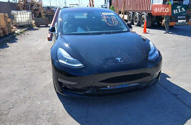 Седан Tesla Model 3 2018 в Виннице