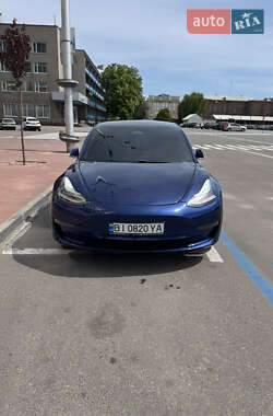 Седан Tesla Model 3 2019 в 