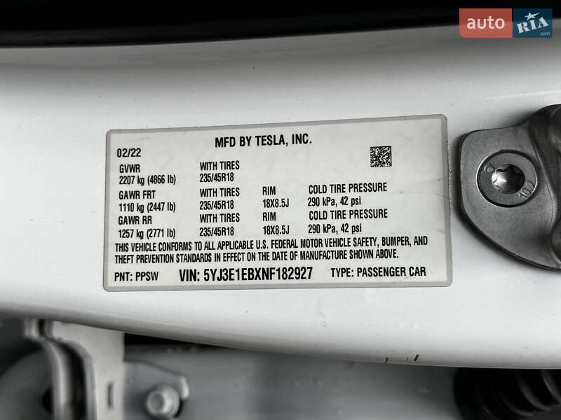 Седан Tesla Model 3 2022 в Киеве фото 25 Седан Tesla Model 3 2022 в Киеве