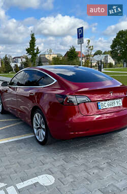 Седан Tesla Model 3 2018 в 