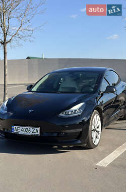 Седан Tesla Model 3 2018 в 