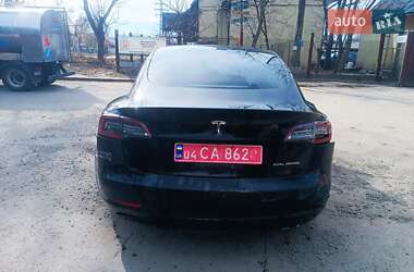 Седан Tesla Model 3 2019 в 