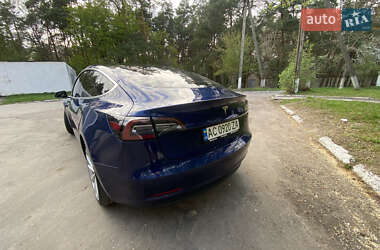 Седан Tesla Model 3 2018 в 