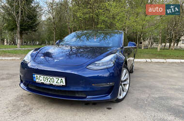 Седан Tesla Model 3 2018 в 