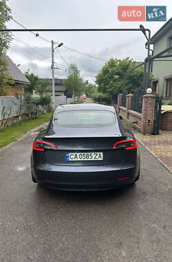 Седан Tesla Model 3 2018 в Черновцах