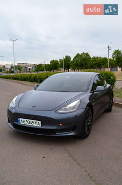 Седан Tesla Model 3 2021 в Кривом Роге