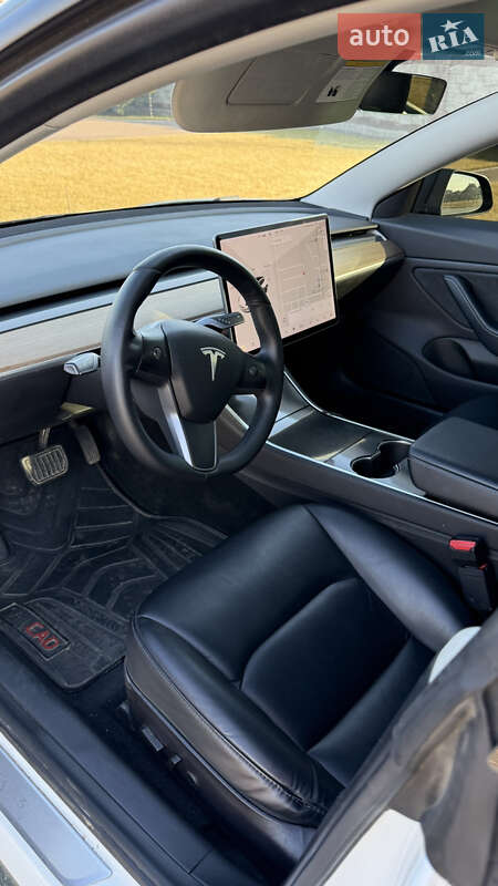 Седан Tesla Model 3 2019 в Ровно фото 19 Седан Tesla Model 3 2019 в Ровно