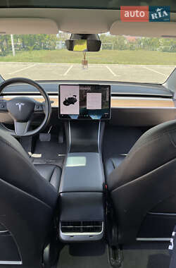 Седан Tesla Model 3 2018 в Одессе