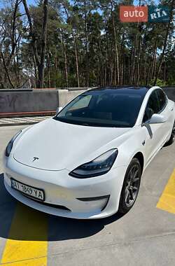 Седан Tesla Model 3 2018 в 