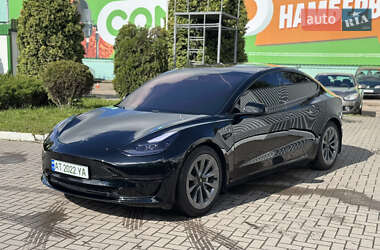 Седан Tesla Model 3 2021 в Ивано-Франковске