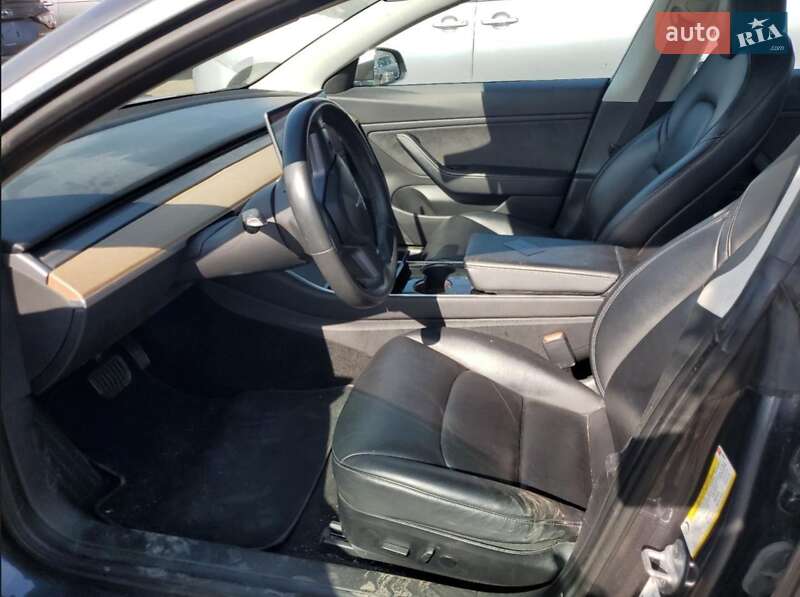 Седан Tesla Model 3 2018 в Львове фото 7 Седан Tesla Model 3 2018 в Львове
