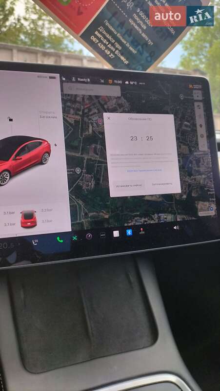 Седан Tesla Model 3 2022 в Львове