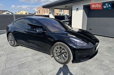 Седан Tesla Model 3 2021 в Ивано-Франковске