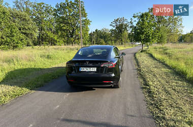 Седан Tesla Model 3 2018 в 