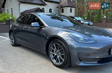 Седан Tesla Model 3 2023 в Полтаве
