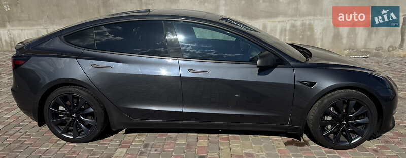 Седан Tesla Model 3 2019 в Харькове