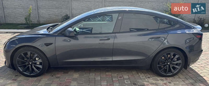 Седан Tesla Model 3 2019 в Харькове