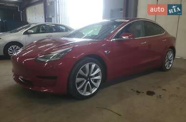 Tesla Model 3 2019