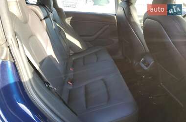 Седан Tesla Model 3 2018 в 