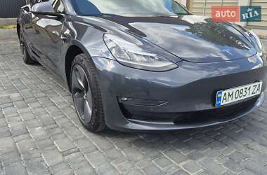 Седан Tesla Model 3 2018 в 