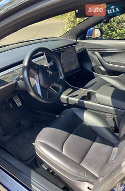 Седан Tesla Model 3 2018 в 