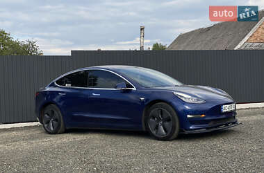Седан Tesla Model 3 2018 в 