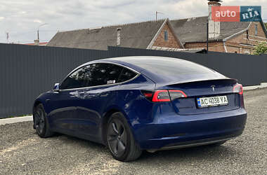 Седан Tesla Model 3 2018 в 