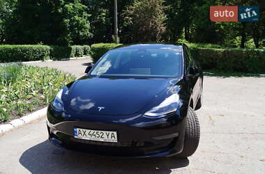 Седан Tesla Model 3 2022 в Харкові
