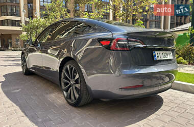 Седан Tesla Model 3 2018 в 