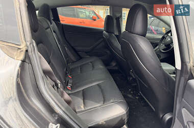 Седан Tesla Model 3 2018 в 