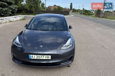 Седан Tesla Model 3 2020 в 