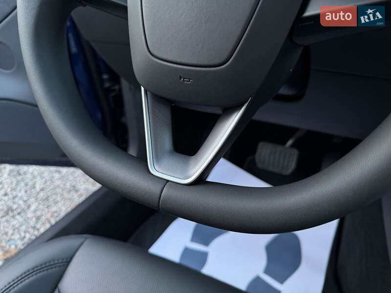 Седан Tesla Model 3 2024 в Одесі
