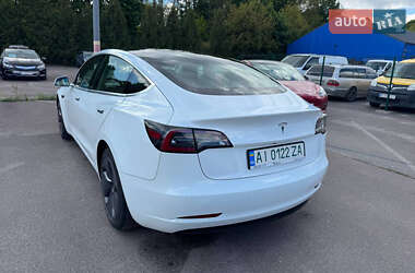 Седан Tesla Model 3 2020 в 