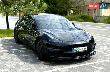 Седан Tesla Model 3 2017 в 