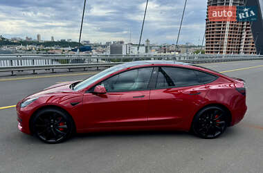 Седан Tesla Model 3 2019 в 