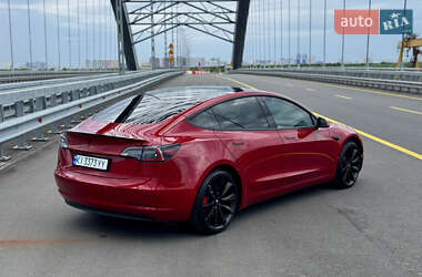 Седан Tesla Model 3 2019 в 