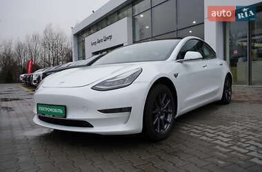 Седан Tesla Model 3 2018 в 