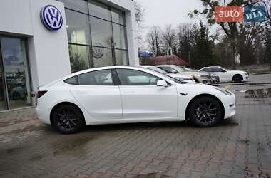 Седан Tesla Model 3 2018 в 