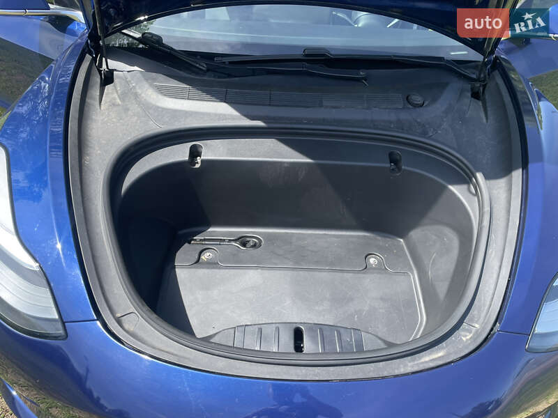 Седан Tesla Model 3 2019 в Кривом Роге фото 23 Седан Tesla Model 3 2019 в Кривом Роге