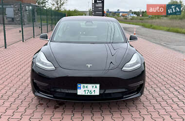 Седан Tesla Model 3 2018 в 