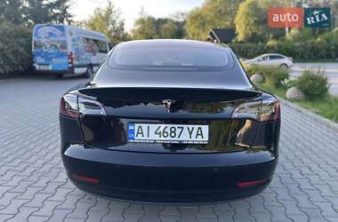 Седан Tesla Model 3 2018 в 