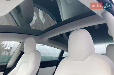 Седан Tesla Model 3 2018 в 