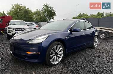 Седан Tesla Model 3 2018 в 