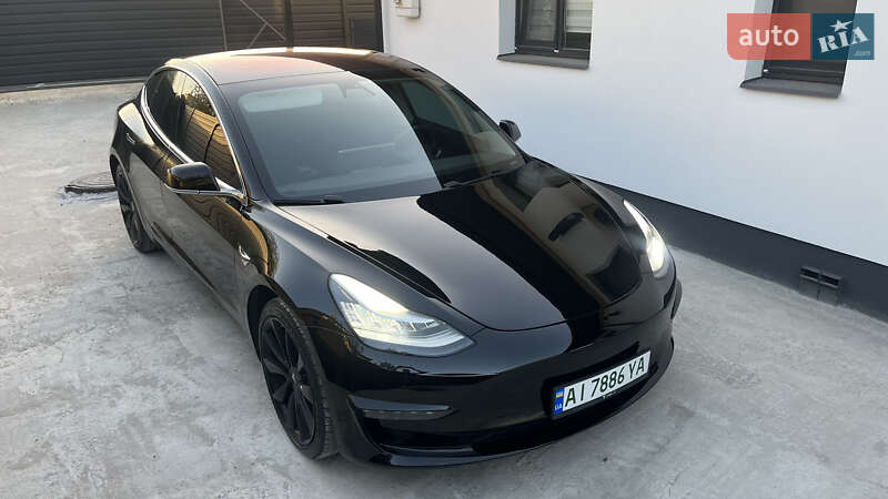 Седан Tesla Model 3 2018 в 