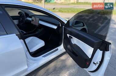 Седан Tesla Model 3 2019 в Харькове