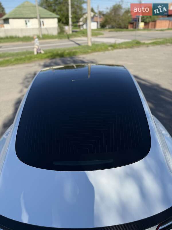 Седан Tesla Model 3 2019 в Києві