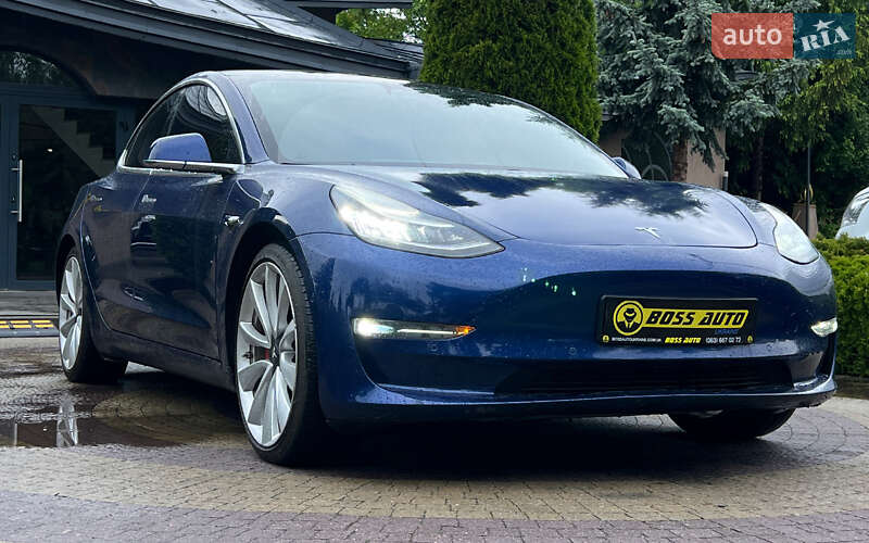 Tesla Model 3 2019